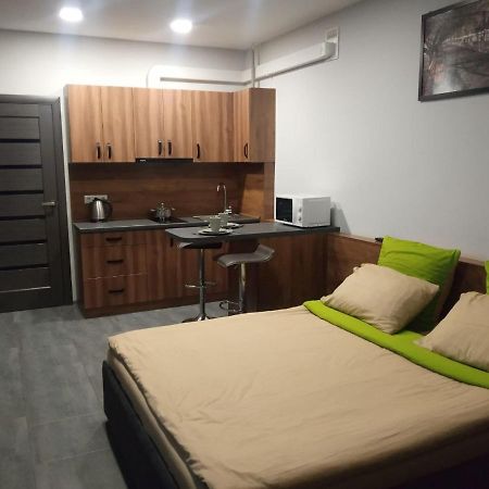 אוזהורוד Apartment Yes 41 מראה חיצוני תמונה