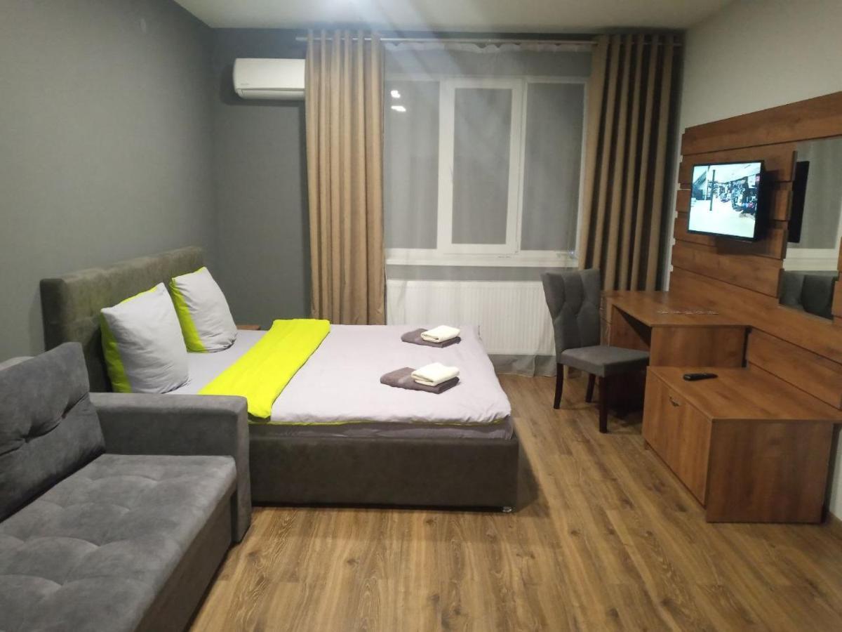 אוזהורוד Apartment Yes 41 מראה חיצוני תמונה
