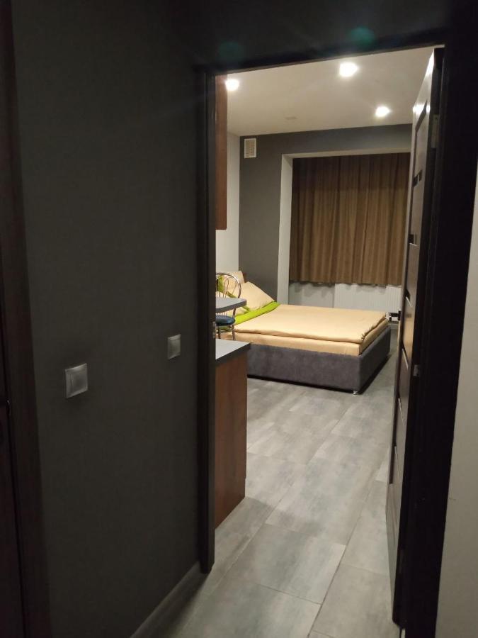 אוזהורוד Apartment Yes 41 מראה חיצוני תמונה