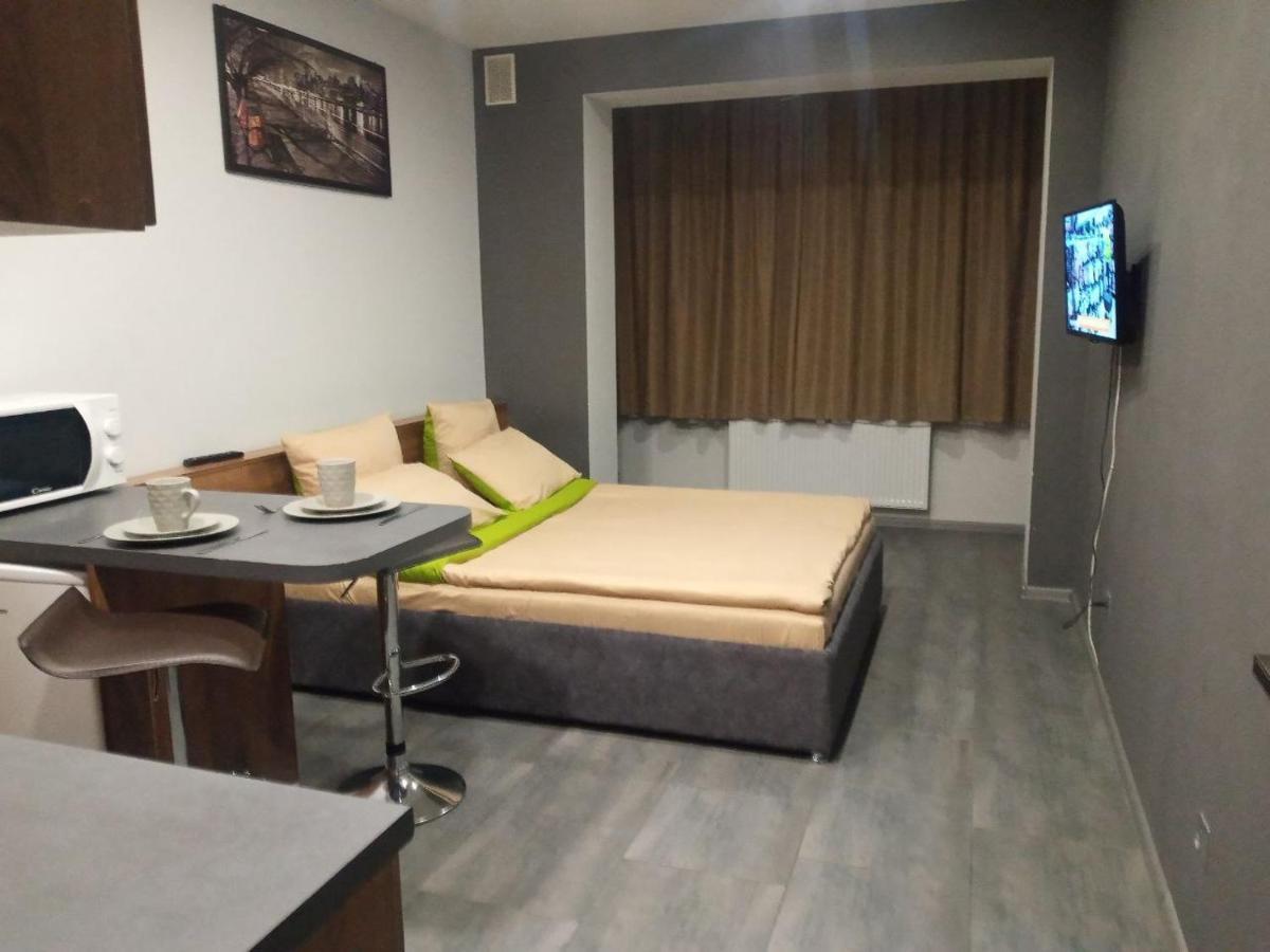 אוזהורוד Apartment Yes 41 מראה חיצוני תמונה